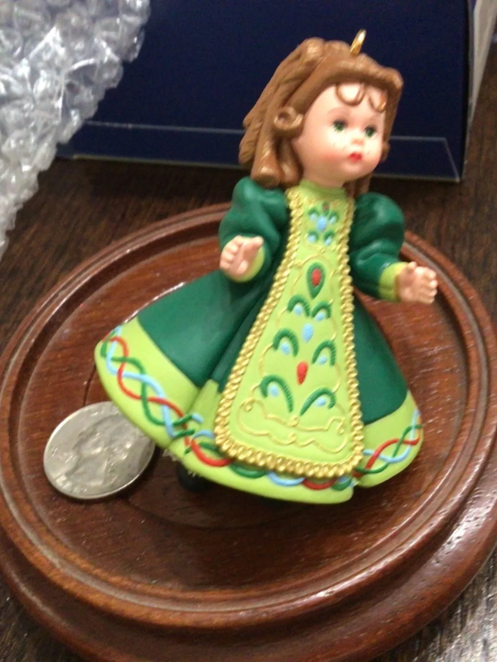 Vintage, Hallmark keepsake ornament Sweet Irish Dancer, Madame Alexander 2005